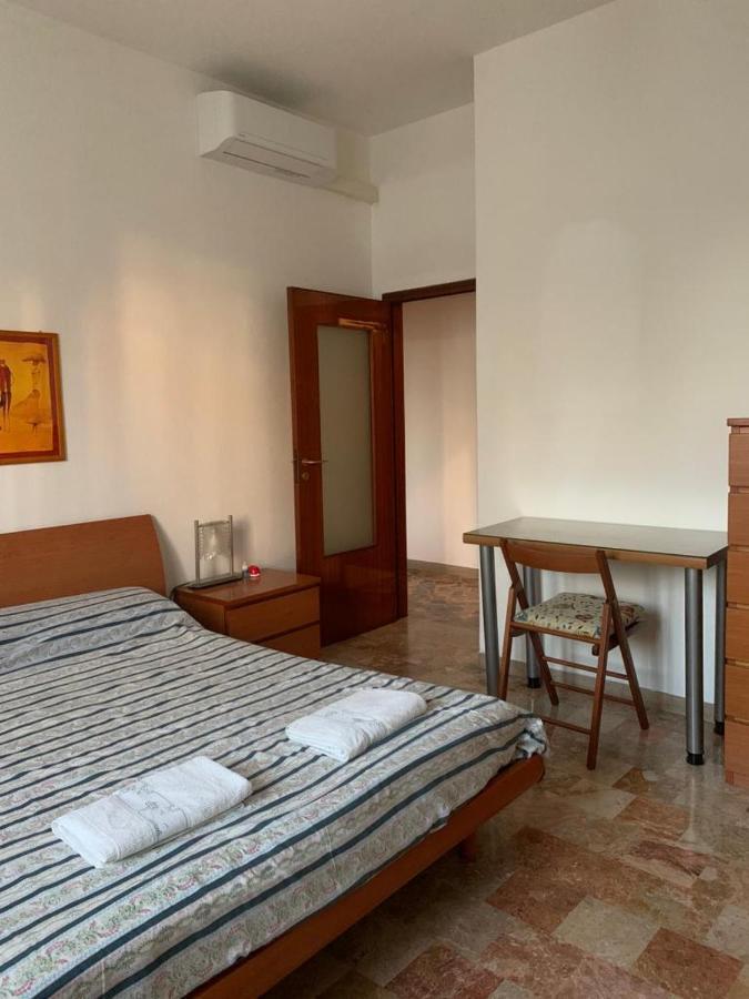 Comfortable Room Suitable 1-2 Pax 볼로냐 외부 사진